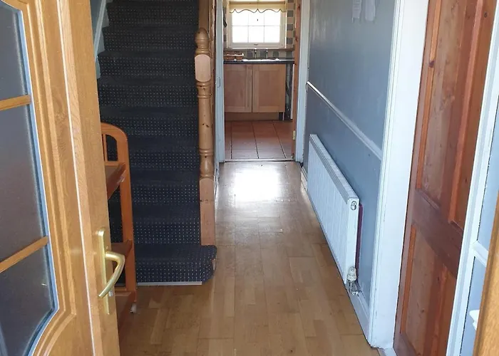 Apartment Small Granny