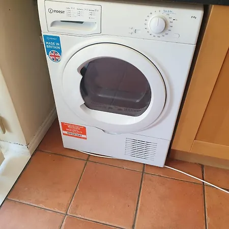 Small Granny * דבלין